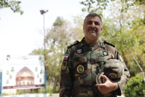گفت‌و‌گو با سیروس امان‌اللهی ارشد ارتش در شمال شرق کشور که روزگاری نه چندان دور، فرمانده کلاه‌سبز‌ها بوده است