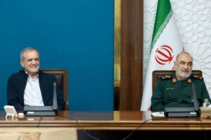 پزشکیان: تجمیع ظرفیتهای دولت و بسیج، زمینهساز تحولی عمیق در شیوه خدمترسانی خواهد بود پزشکیان: تجمیع ظرفیتهای دولت و بسیج، زمینهساز تحولی عمیق در شیوه خدمترسانی خواهد بود