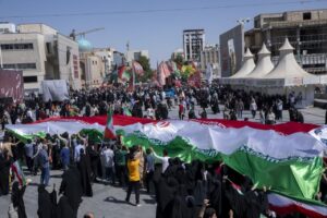 بیانیه ارتش جمهوری اسلامی ایران در راهپیمایی پورشور نماز جمعه مشهد بیانیه ارتش جمهوری اسلامی ایران در راهپیمایی پورشور نماز جمعه مشهد