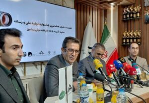 نشست خبری اصحاب رسانه با فیروز ابراهیمی رییس خانه صنعت، معدن و تجارت خراسان رضوی