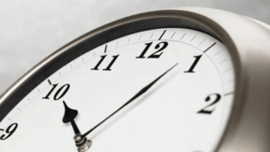 فعالیت ادارات خراسان رضوی با دو ساعت تأخیر آغاز می‌شود