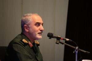 سردار قریشی: انس با قرآن راه عبور از فتنه‌ها و تقویت قدرت فرهنگی کشور است