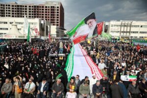 فریاد هم‌عهدی مردم مشهد با منجی عالم بشریت در اجتماع عظیم منتظران ظهور