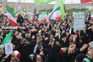 گزارش تصویری/اجتماع «مشت‌های گره‌کرده» با حضور ۴۰ هزار نوجوان در مشهد