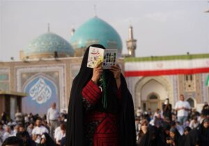 عرفه در حریم خورشید؛ روایتِ عروج در صحن و سرای رضوی