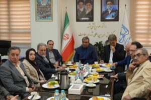 مطالبات معوق داروخانه‌ها؛ وعده پرداخت ۲.۵ ماه از بدهی‌های سال ۱۴۰۴
